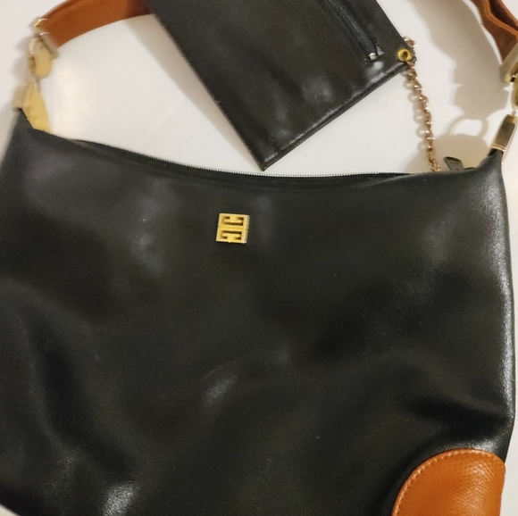 Vintage  Givenchy Black Leather Shoulder Purse - Picture 13 of 16